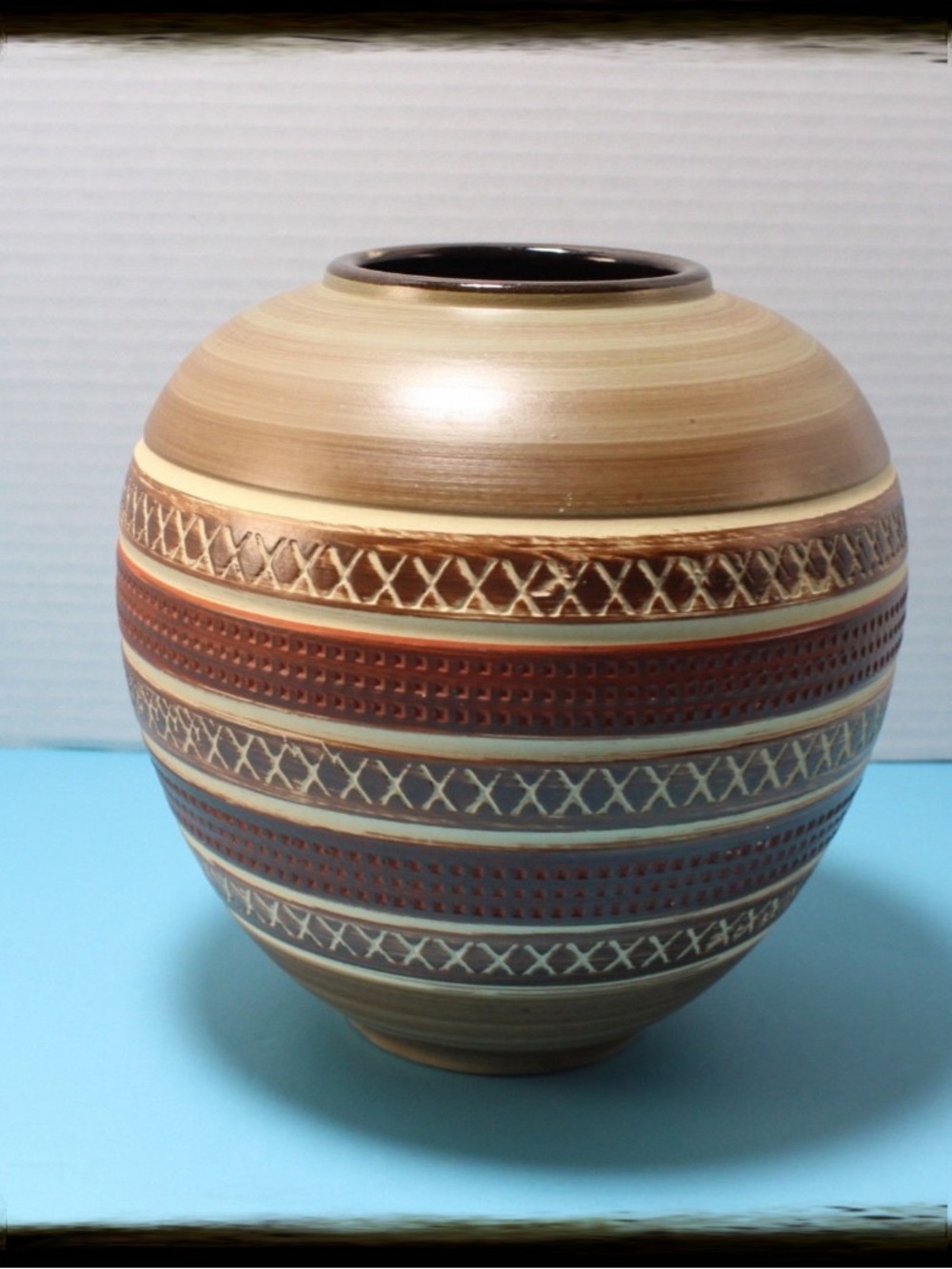 Dumler Breiden 188/18 Mid-Century Modern Sgraffito Vase Germany 1960s